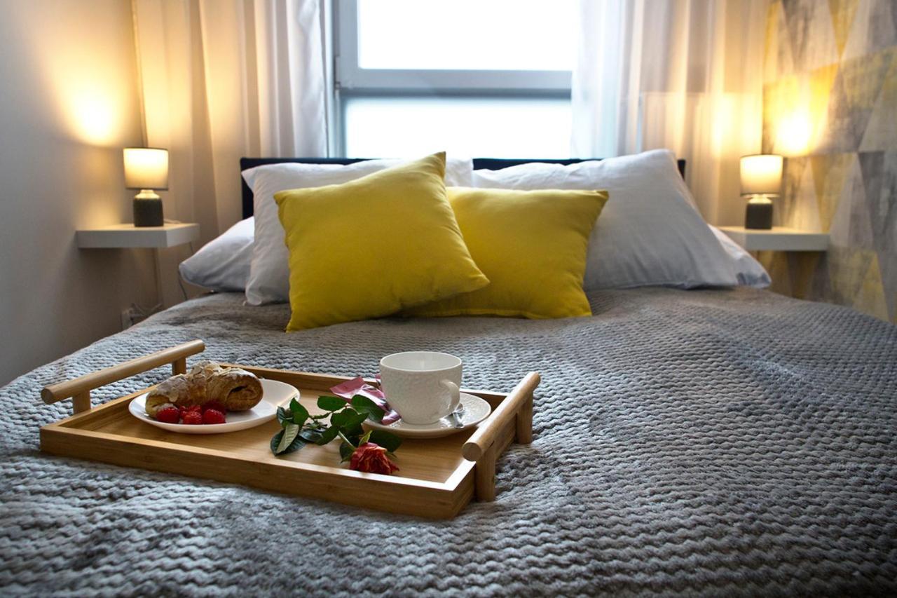Komputerowa P&O Serviced Apartments Warszawa Zewnętrze zdjęcie